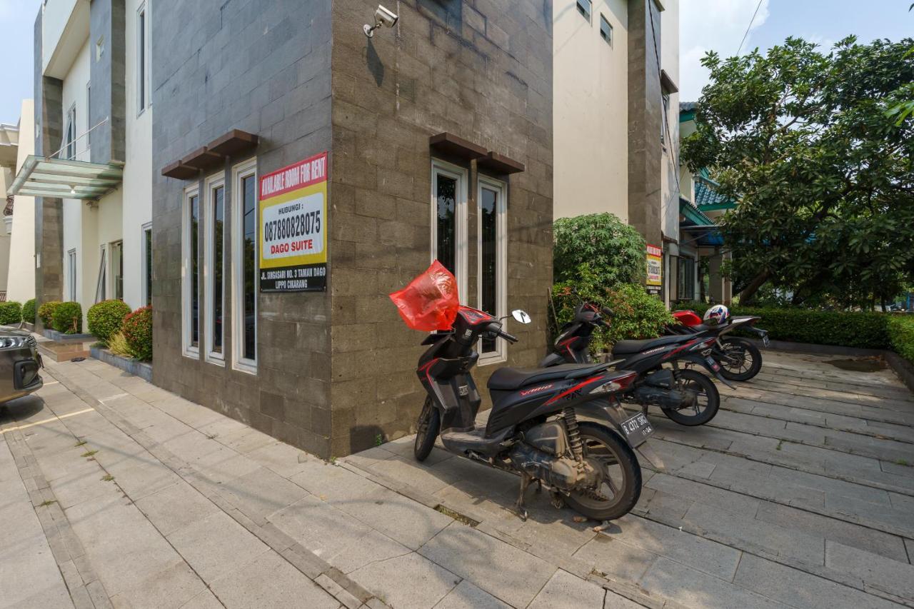 Dago Suites Syariah Cikarang Mitra Reddoorz بيكاسي المظهر الخارجي الصورة