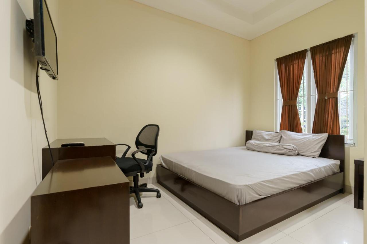 Dago Suites Syariah Cikarang Mitra Reddoorz بيكاسي المظهر الخارجي الصورة