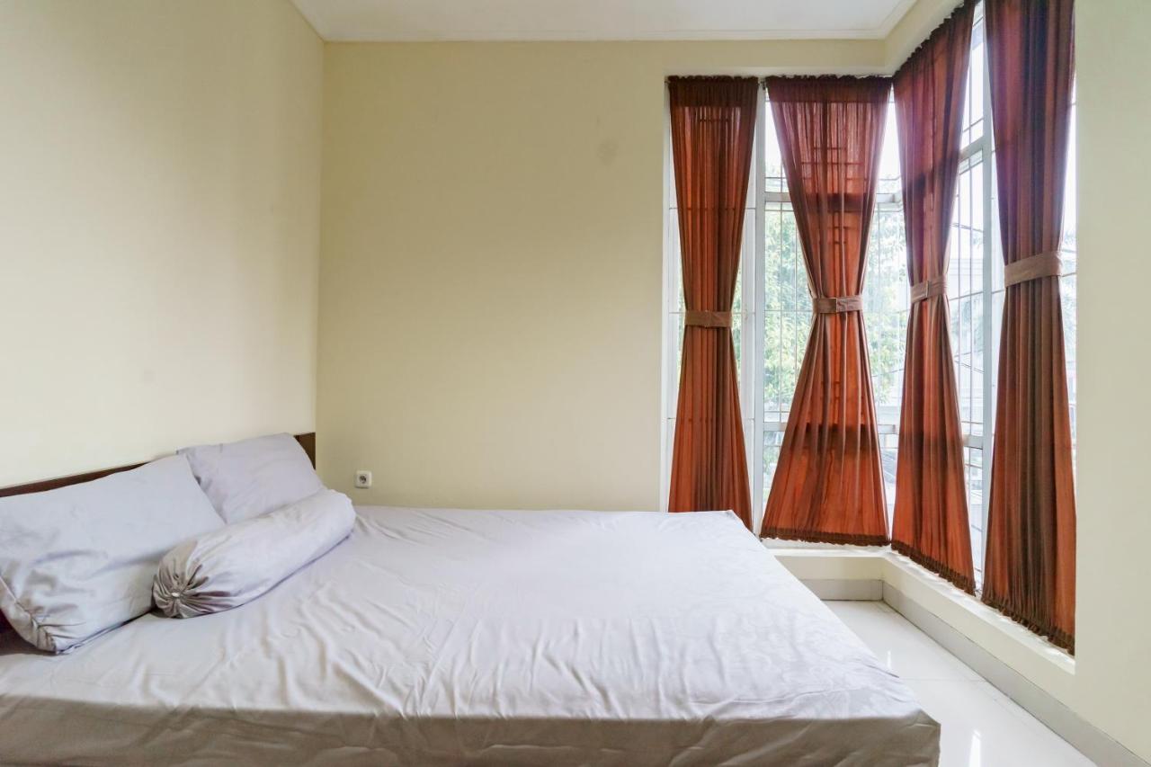 Dago Suites Syariah Cikarang Mitra Reddoorz بيكاسي المظهر الخارجي الصورة